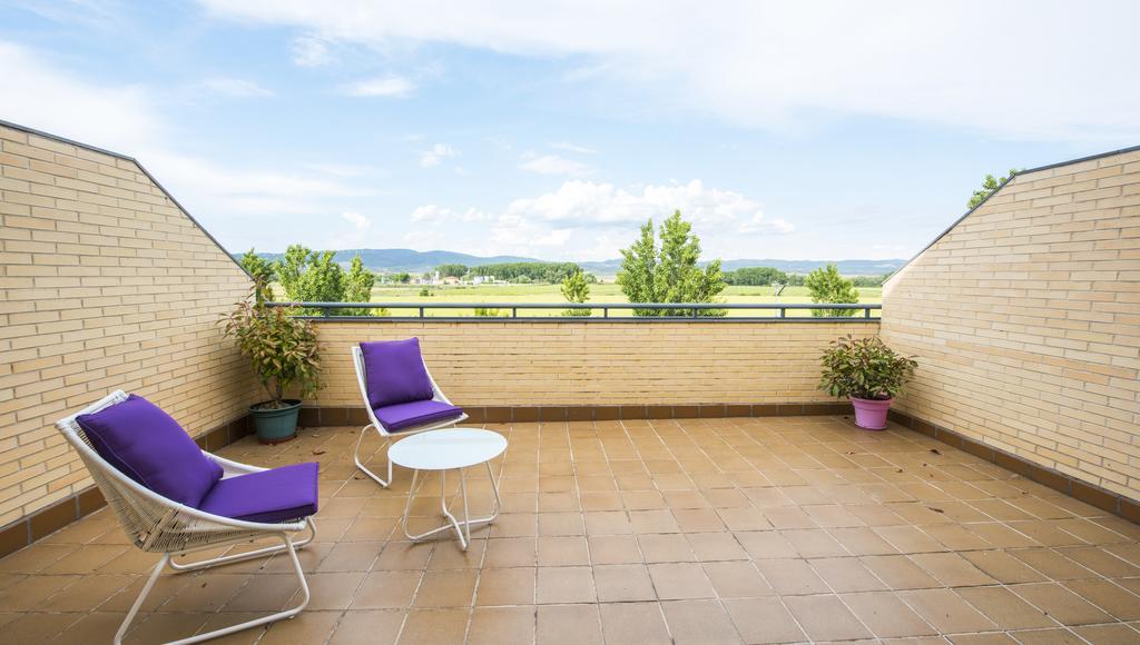 Casarosaenea Villa Olite Exterior foto